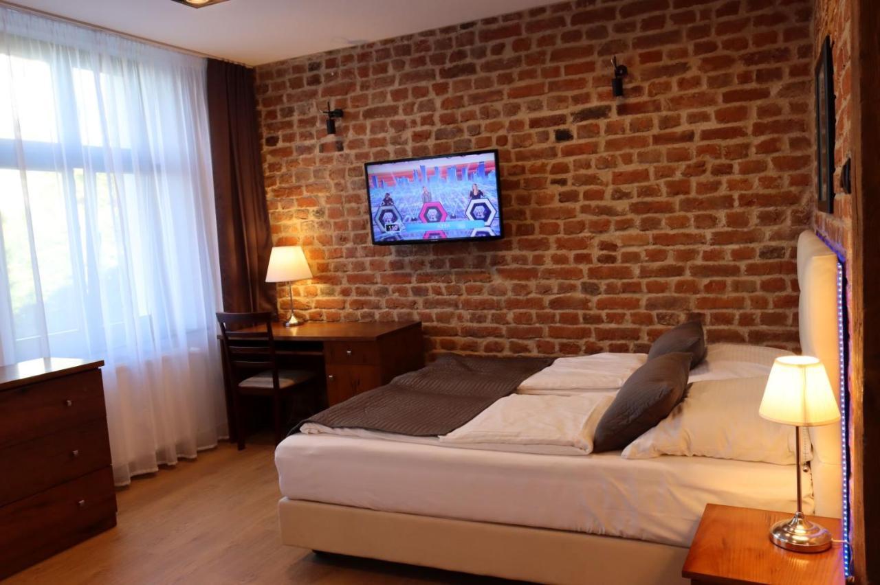 Apartament Przy Rynku Chełmno Exteriör bild